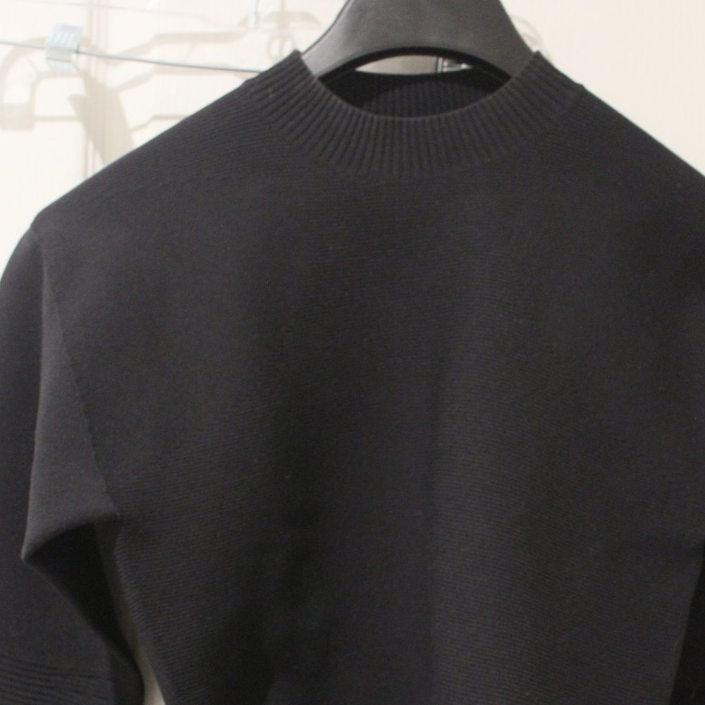Lululemon Black Sweater